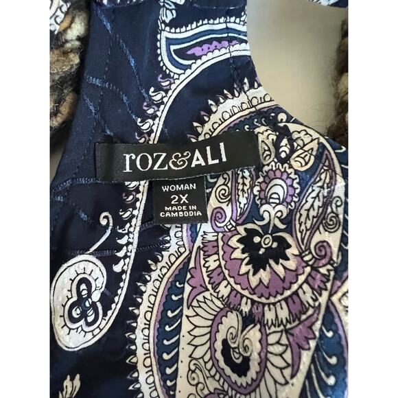 Roz & Ali Blouse Paisley Floral Purple White Stretch Tunic Keyhole Swing Top 2X - Picture 8 of 9